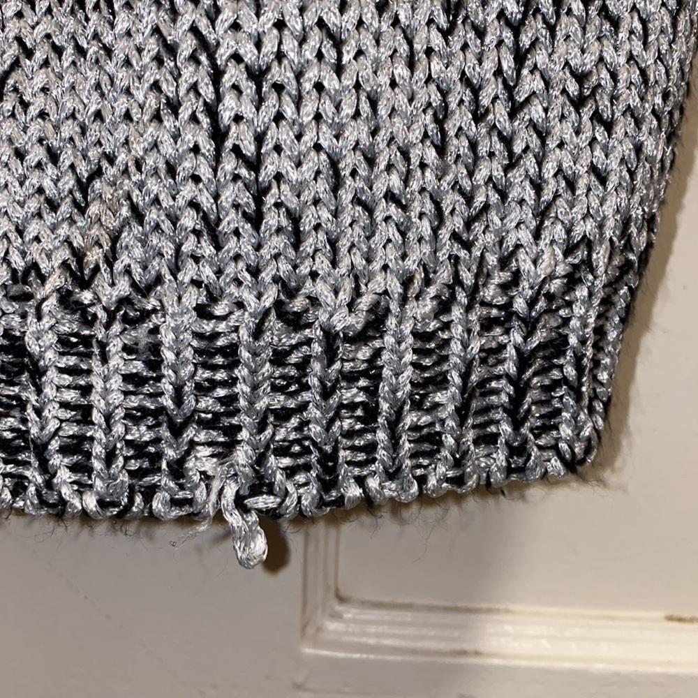 Divided by H&M Medium Silver Sleeveless Scoop Neck Ribbed Knit Dress - Picture 7 of 10